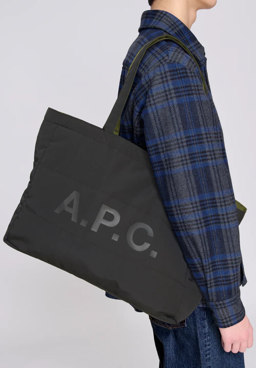 A.P.C. - nouveau.