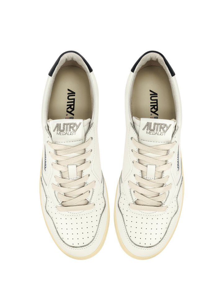 01 low man leat/leat - autry shoes - 30326132 - divers chaussures - Nouveau. men
