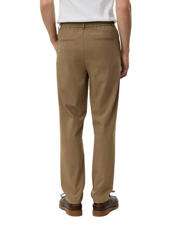 como tapered text pants - les deux - 520047530 - pantalons classiques - nouveau.