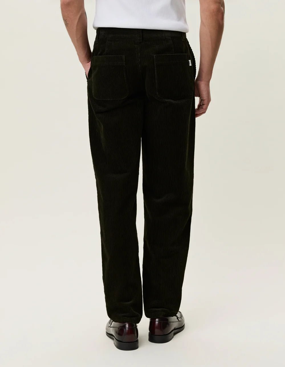 corduroy tapered pants - les deux - 520084603 - pantalons classiques - Nouveau. men