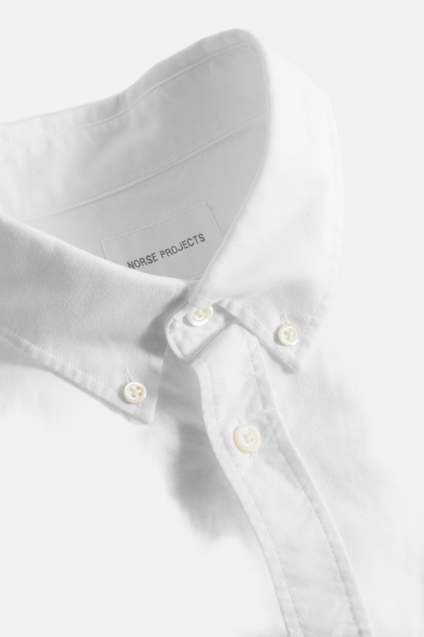 norse standard oxford shirt - norse projects - 510032669 - chemises - nouveau.